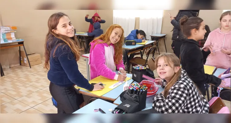 Confira os registros de como foi o trabalho em sala de aula.