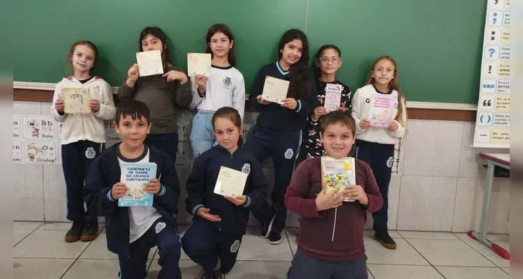 Trabalho em sala de aula foi executado em diversificados momentos, com ampla adesão dos educandos.