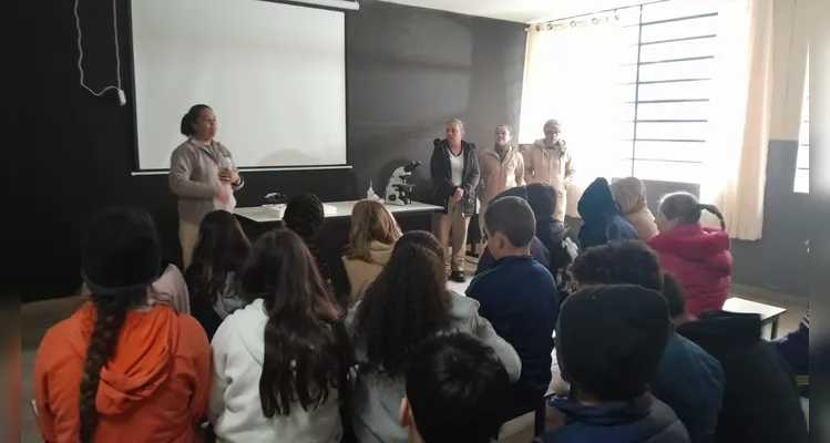 Veja os registros do diversificado trabalho que contou com vários momentos.