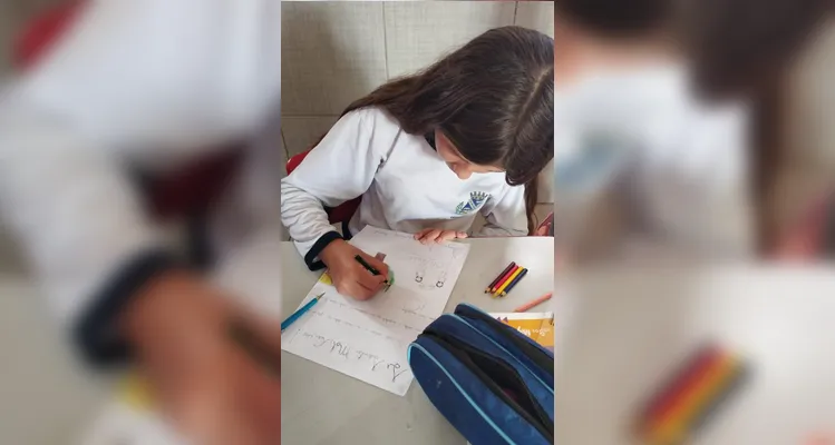 Trabalho em sala de aula foi executado em diversificados momentos, com ampla adesão dos educandos.