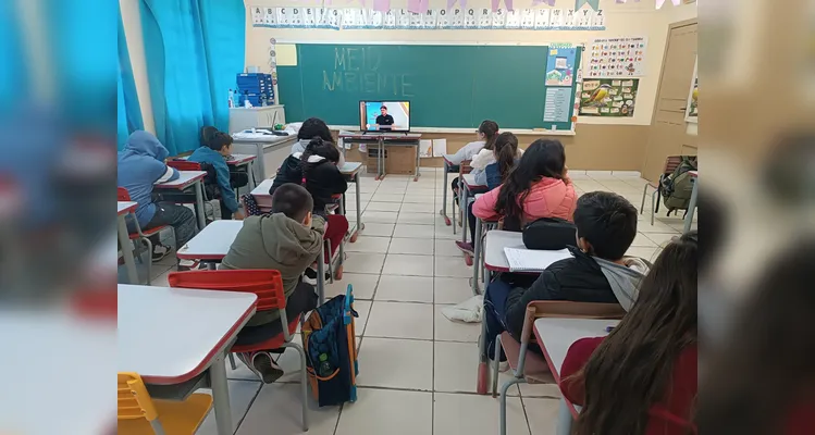 Confira os diversificados momentos de valorização ambiental realizadas na classe.