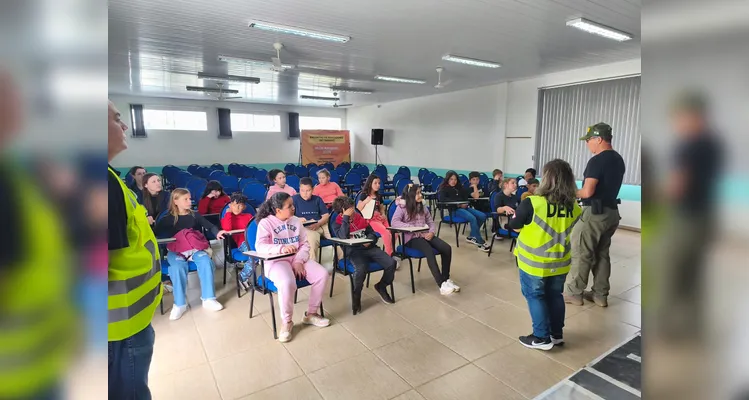 Estudantes puderam desfrutar de diversificadas dinâmicas no local.