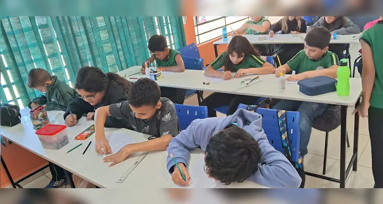 Veja como foram os trabalhos e ações dos educandos em referência ao assunto.