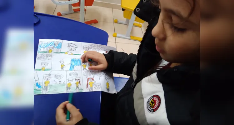 Confira a série de registros do amplo trabalho em sala de aula.
