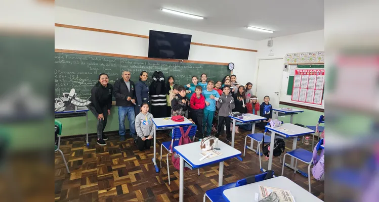 Confira os registros do encontro e diversificado trabalho sobre a dengue em sala de aula.
