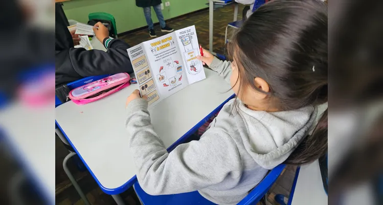 Confira os registros do encontro e diversificado trabalho sobre a dengue em sala de aula.