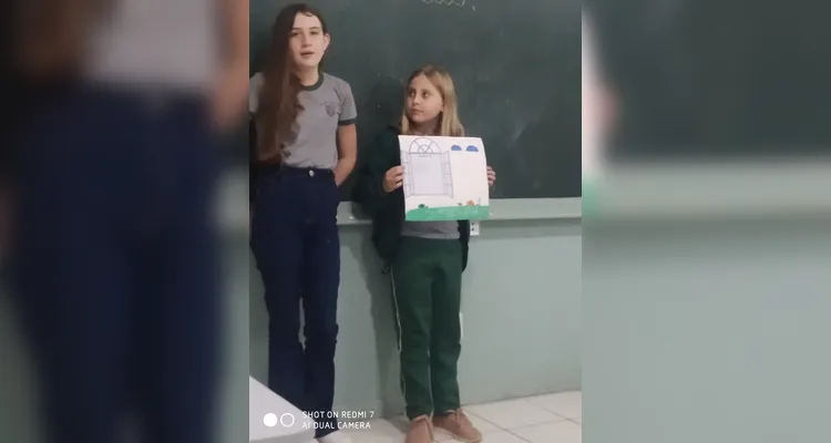 Veja os registros do trabalho literário em sala de aula.