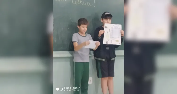 Veja os registros do trabalho literário em sala de aula.