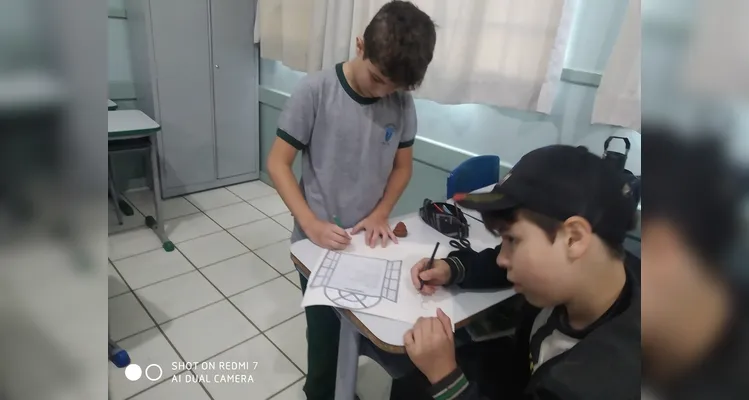 Veja os registros do trabalho literário em sala de aula.