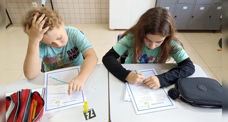 Trabalho contou com diversificados momentos em sala de aula, convergindo para práticas ambientais.