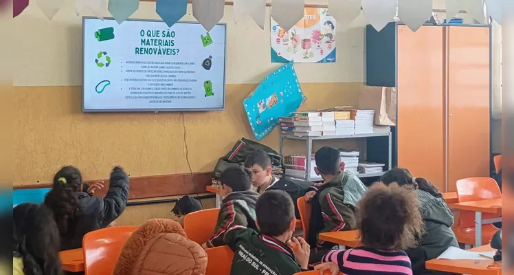 Trabalho contou com momentos de aprendizado e muita prática em sala.