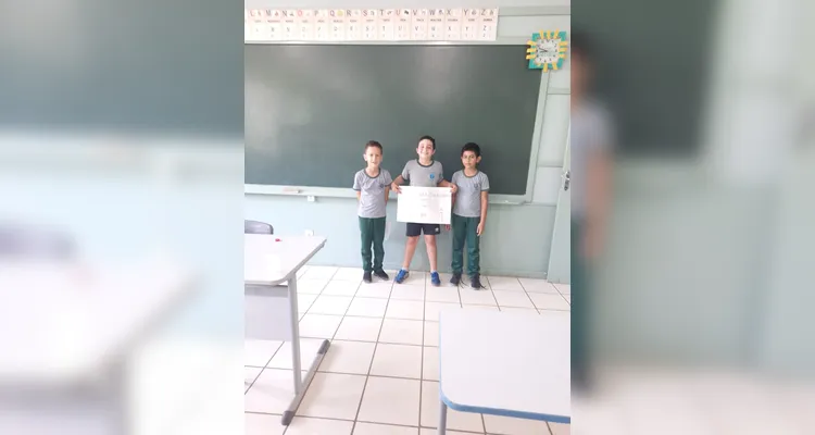 Produções ajudaram alunos a fixarem conteúdos linguísticos.
