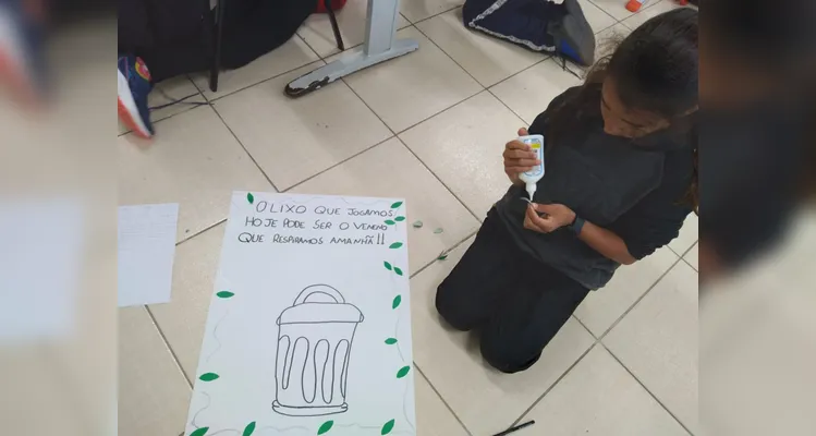 Confira os registros da ampla ação dos educandos em sala e pela sua comunidade.