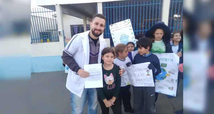 Confira os registros da ampla ação dos educandos em sala e pela sua comunidade.
