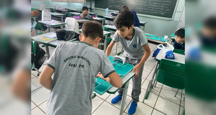 Veja os registros da ação sustentável em sala de aula.