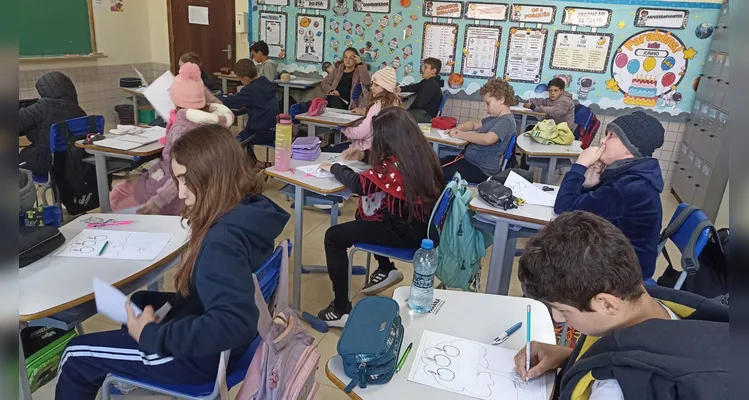 Confira as fotos do diversificado e amplo trabalho em sala de aula.