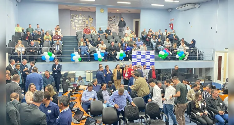 Küller é empossado presidente da Associação das Câmaras Municipais do Sul
