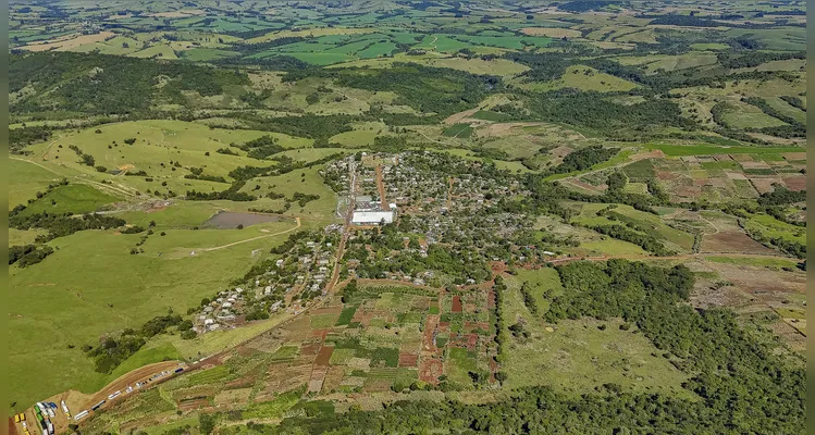 Cerca de 450 famílias de trabalhadores rurais serão beneficiadas em uma área de 10,6 mil hectares.