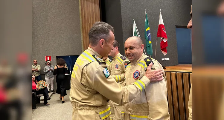 Coronel Carlos Alberto é empossado comandante do 5º CRBM em PG
