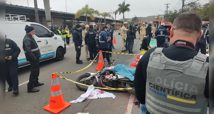 Veja fotos do simulado de acidente de trânsito no Centro de PG