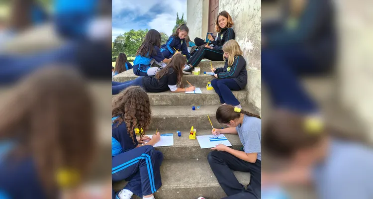 Após variados estudos em sala, a turma participou do desfile em homenagem à data.