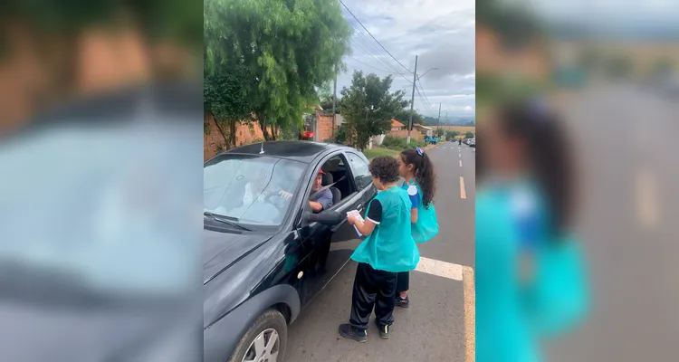 Com a execução da proposta, os alunos exerceram seu papel como agentes de transformação e ajudaram no combate à doença.