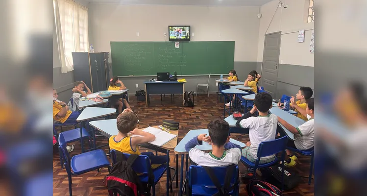 A turma também utilizou um conteúdo do Vamos Ler em parceria com a Unimed PG para se aprofundar no tema.