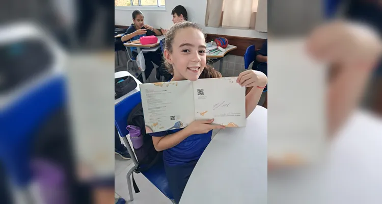 A atividade contagiou a turma, que se empenhou em resolver e encontrar o prêmio.