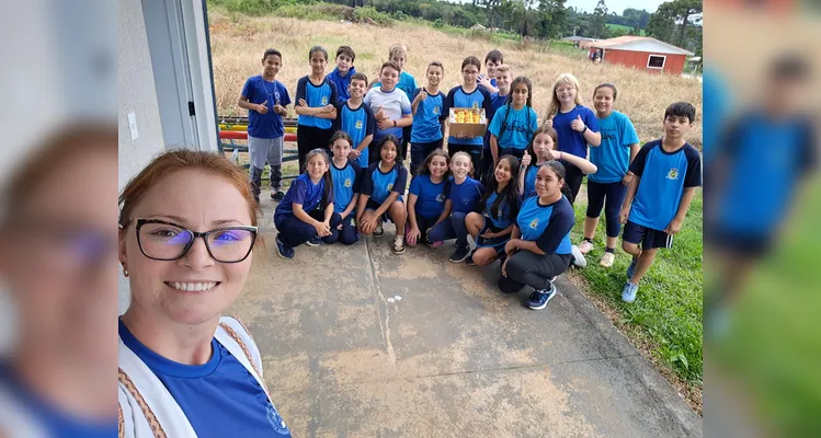 A atividade contagiou a turma, que se empenhou em resolver e encontrar o prêmio.