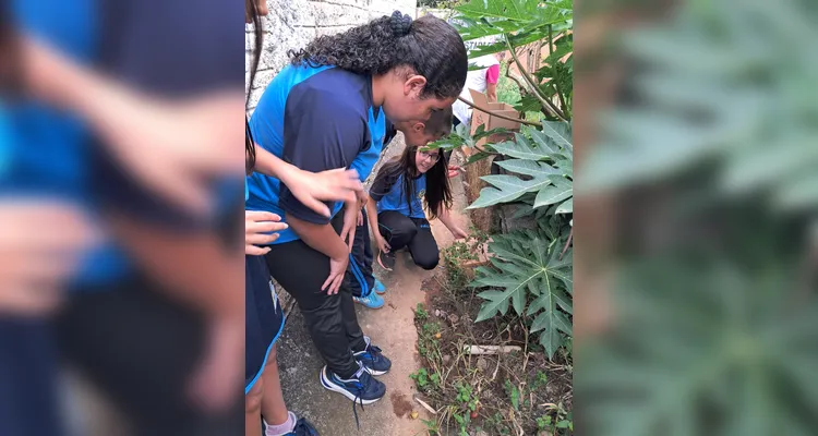 A atividade contagiou a turma, que se empenhou em resolver e encontrar o prêmio.