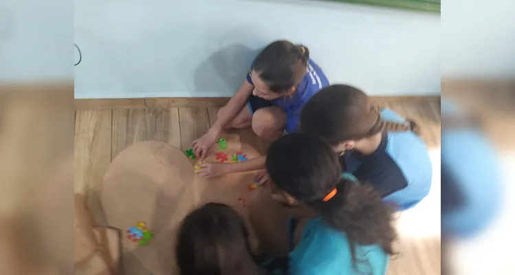 As ações foram importantes para disseminar informações a respeito das condições estudadas e tornar o ambiente escolar ainda mais inclusivo.