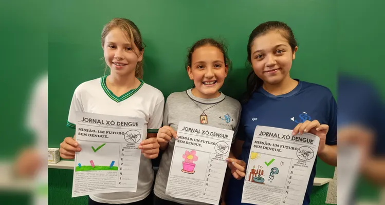 Os alunos também responderam quizes, realizaram entrevistas e elaboraram seu próprio jornal, além de inúmeras outras atividades.