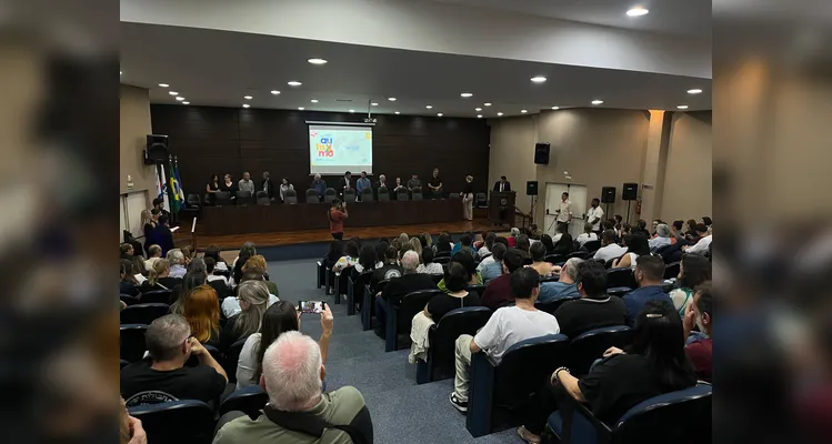 Evento aconteceu na OAB, em Ponta Grossa.