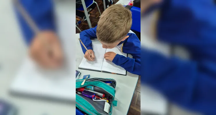 A turma realizou leituras guiadas, assistiu as videoaulas do Vamos Ler e IMM e participou de um momento lúdico com a utilização de bonecos de feltro.