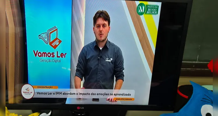 A turma realizou leituras guiadas, assistiu as videoaulas do Vamos Ler e IMM e participou de um momento lúdico com a utilização de bonecos de feltro.