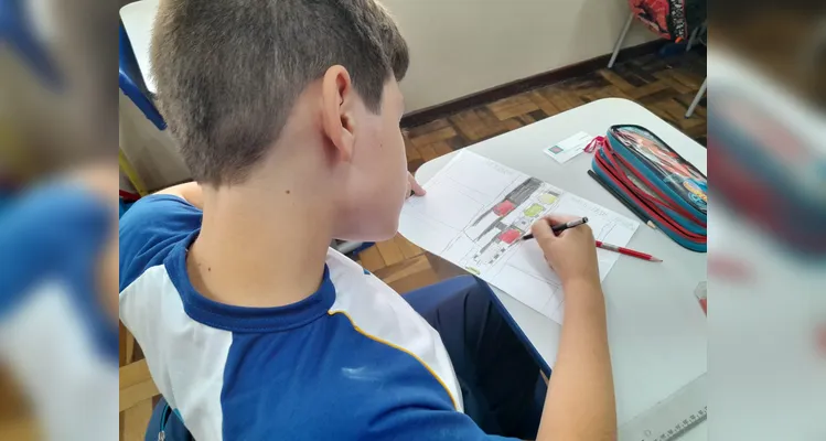 Em sala, os alunos também realizaram ilustrações sobre o tema estudado.