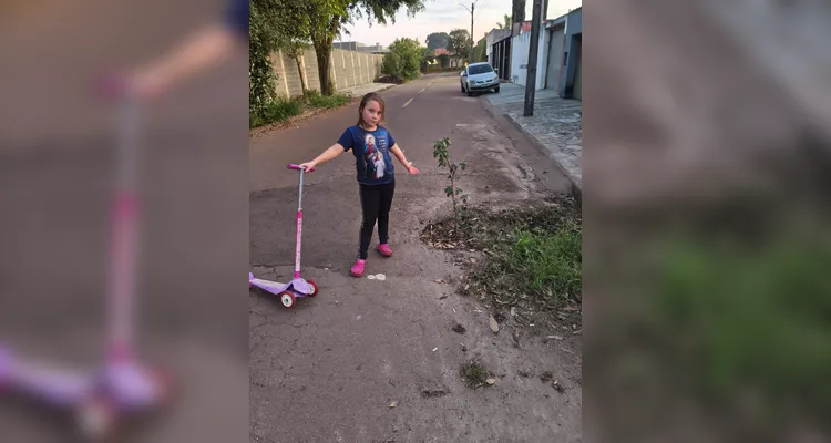 A ação escolhida pelos alunos foi a realização de fotos sobre a mobilidade urbana na região de suas casas.