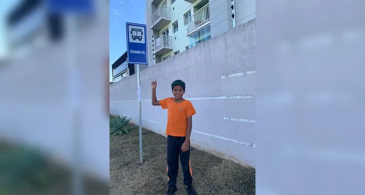 A ação escolhida pelos alunos foi a realização de fotos sobre a mobilidade urbana na região de suas casas.