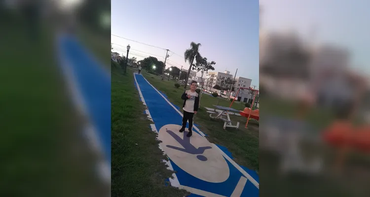 A ação escolhida pelos alunos foi a realização de fotos sobre a mobilidade urbana na região de suas casas.