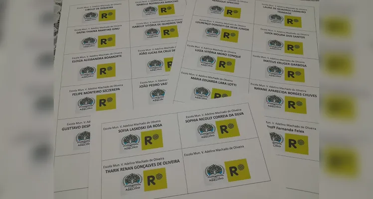A ação contou com extensa preparação dos alunos antes da visita e um tour completo por um dos maiores grupos de comunicação do Paraná.