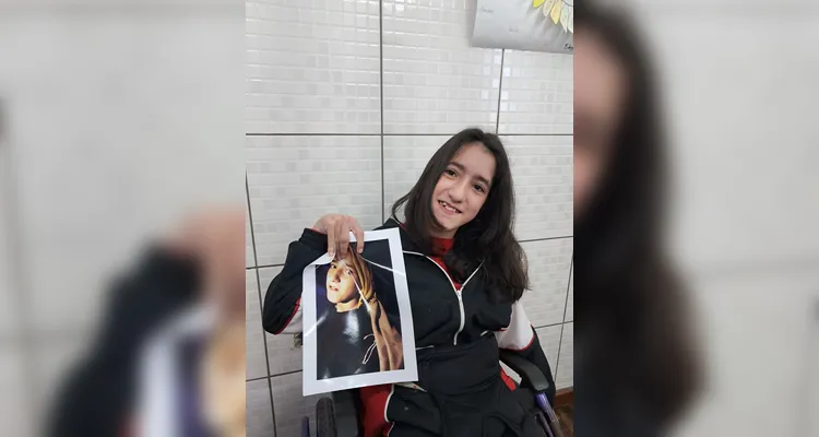 Os estudantes foram desfiados a recriarem obras de famosos artistas da corrente estética trabalhada.