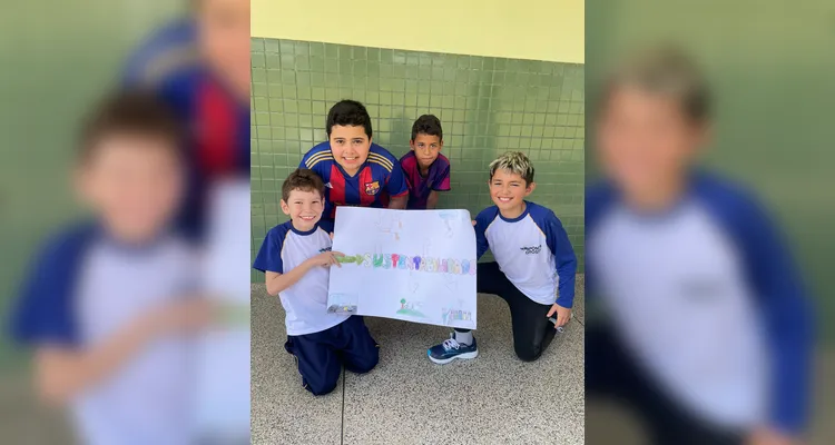 Através das ações em sala, a classe elencou problemas sobre o tema e apresentou soluções através de cartazes de conscientização.