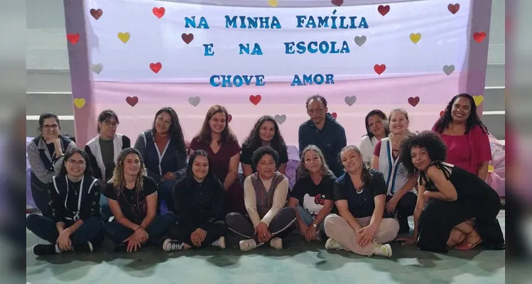 A proposta incluiu diversas ações ao longo do ano, com muita participação familiar no dia a dia escolar das crianças.