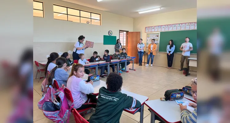 A ação faz parte dos esforços da Secretaria Municipal de Educação e Cultura em promover uma educação voltada para a formação cidadã.