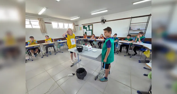 A atividade reforçou as temáticas estudadas pela turma de forma lúdica e envolvente.