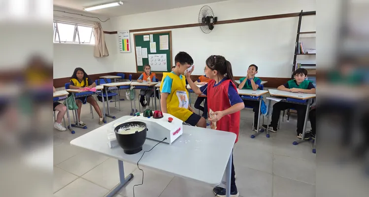 A atividade reforçou as temáticas estudadas pela turma de forma lúdica e envolvente.