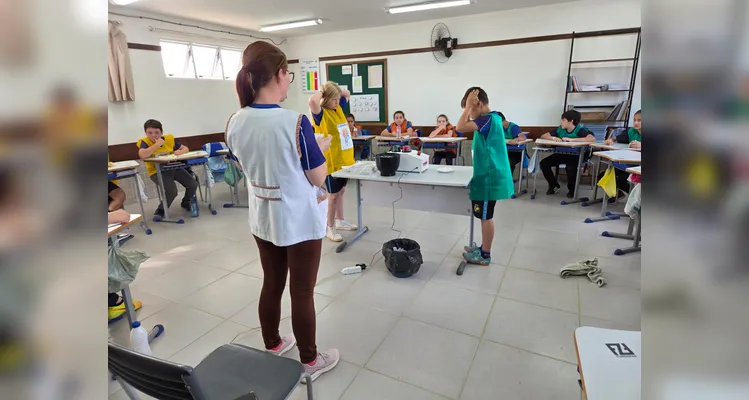 A atividade reforçou as temáticas estudadas pela turma de forma lúdica e envolvente.