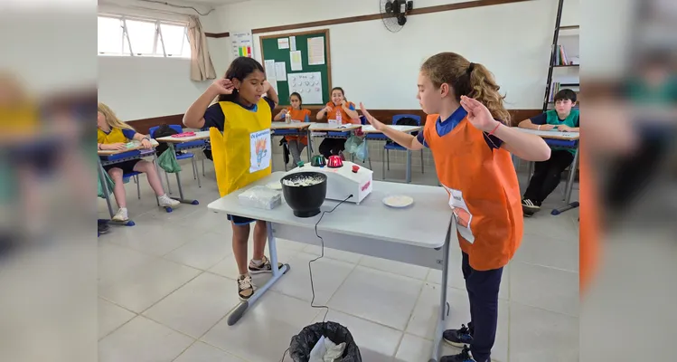 A atividade reforçou as temáticas estudadas pela turma de forma lúdica e envolvente.
