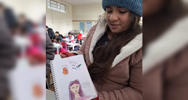 A proposta envolveu estudos interdisciplinares, entrevistas com familiares e a confecção de HQs e cartazes.