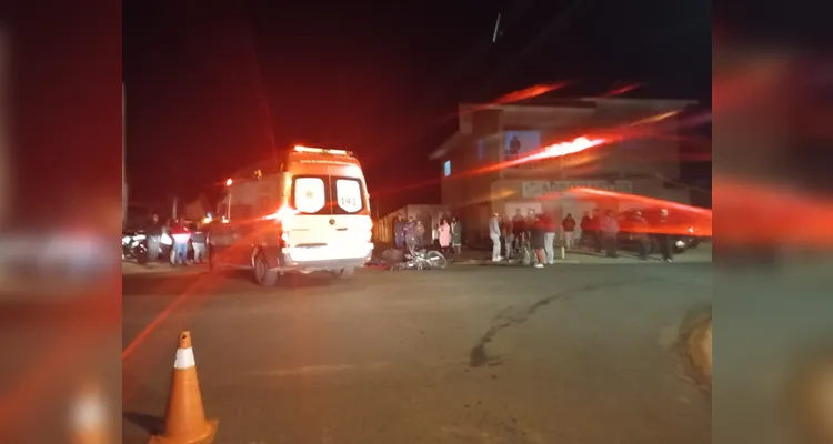 Devido aos ferimentos graves o motocicleta foi atendido por equipes do Serviço de Atendimento Móvel de Urgência (Samu).